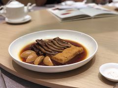 -香港百合居(LCM置汇旭辉广场店)