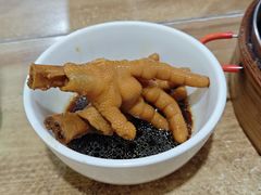 一溜下鸡爪-一溜下