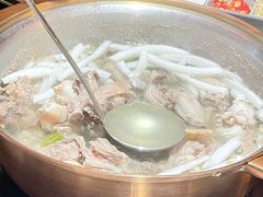 -喃喃椰·糟粕醋·椰子鸡火锅(七堡花园店)