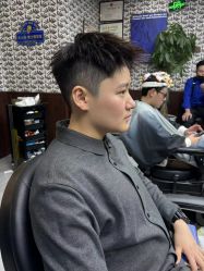 点击看大图 -大人物·男士理发馆