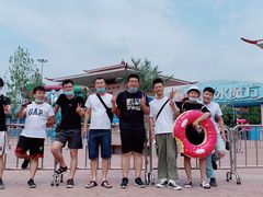 -欢乐水魔方水世界