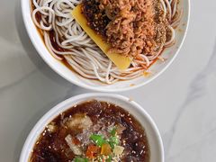 -洪记凉米线(新兴路店)