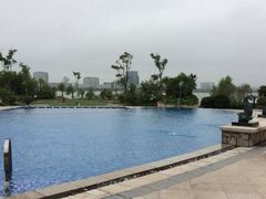 -上海滴水湖皇冠假日酒店