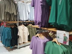 -优衣库(北京万柳华联购物中心店)