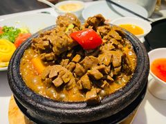 石锅手打牛肉丸-潮堂 · 潮州菜(国贸商城店)