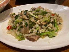 手捏菜蘑菇-芳草地度假酒店·野炉中餐厅
