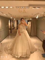点击看大图 -GRACE KELLY婚纱与礼服(北京店)