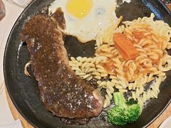 -豪享来牛排(人民店)