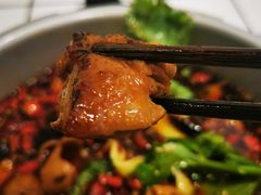 -晓彭肥肠鸡·泡椒鸡火锅(水木天地店)