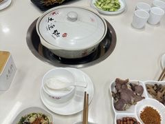 -土连锅·现熬养生汤锅(梁家巷店)