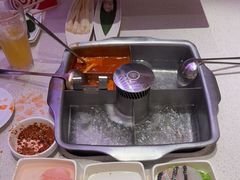 -海底捞火锅(杭州庆春路夜宵主题店)