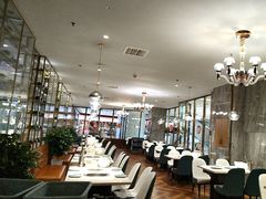 -犇放和牛烤肉·烤榴莲自助(苏宁城市奥莱店)