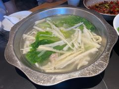 -陈厨老味·老派郴州菜(宜章店)