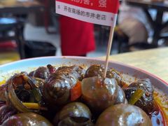 -老闵田螺馆·南昌特色小炒(梦时代店)