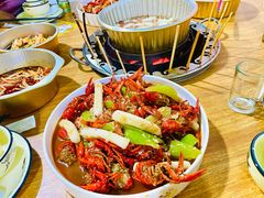 -茸梅路右拐龙虾-农家菜(松江店)