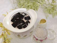 龟苓膏燕窝-燕庭·纯燕窝·甜品下午茶(南京西路店)