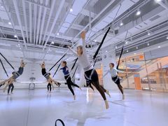 -Jumphai室内蹦极运动