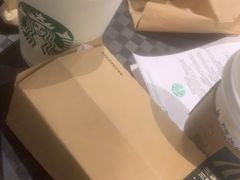 -星巴克(迪士尼小镇店)