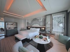 -深圳星河丽思卡尔顿酒店