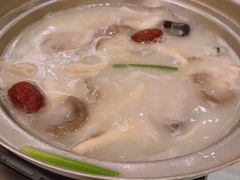 锅仔财鱼饺-亢龙太子酒轩(东湖店)