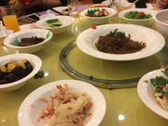 -山明水秀大饭店