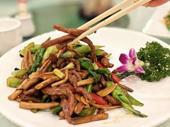 -万山楼海鲜酒家·二十三年老字号