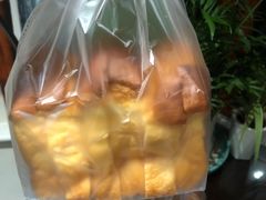 -沁屋面包店(人民东路店)
