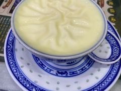 -广信牛奶甜品世家(台东店)