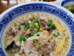 -崇德楼水盆牛羊肉泡馍馆(文艺路店)