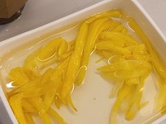 -喃喃椰·糟粕醋·椰子鸡火锅(七堡花园店)