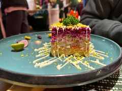 皇后沙拉-米德维奇俄式西餐厅(西六道街店)