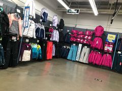 -迪卡侬(南二环店)