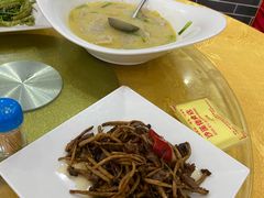 茶树菇炒牛肉-沙溪佬食店(福生东街店)