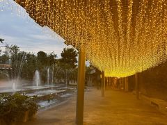 -茅草房·河畔园林火锅