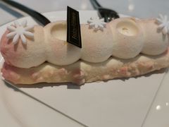 -Fridi Patisserie Cafe