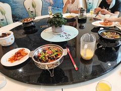 -香山湖家家宴(中山陵店)