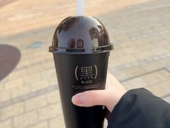 -喜茶(迪士尼小镇·平行宇宙店)