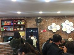 等位区-台州老六海鲜面馆(上南总店)