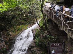 -藏龙百瀑风景区