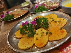 -明洞阿姨·韩式酱蟹烤肉·创意料理(三元桥店)