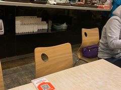 -南城香·饭香串香馄饨香(青年路店)