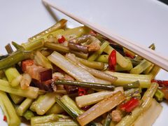 -忆江南·临江鱼馆