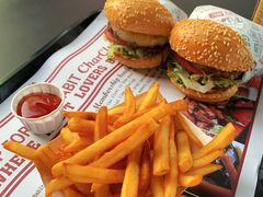 -The Habit Burger Grill 哈比特汉堡(世博店)