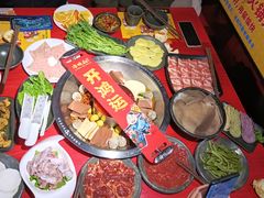-谭鸭血老火锅(万象九宜城店)