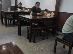 -蟹上黄·蟹黄面·江南糖水(人民广场店)