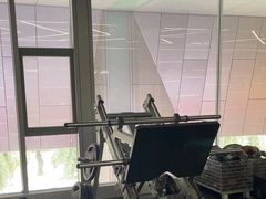 -懒人Club运动健身·运动康复·私教(卓越时代广场店)