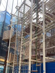 -PIPIKINGDOM皮皮王国欢乐号(欢乐海岸购物中心店)