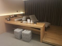 -优逸酒店(柳州窑埠古镇万象城店)