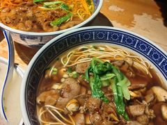 -沪西老弄堂面馆(定西路店)