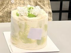 -鹿里烘焙LulyBaking(东二环泰禾广场店)